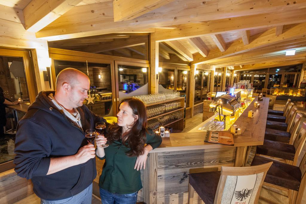 Berggasthof Hochzeigerhaus Jerzens Kamer foto