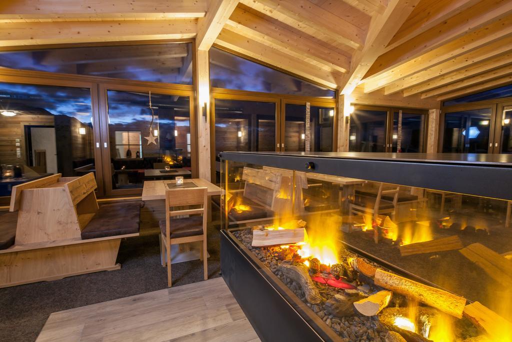 Berggasthof Hochzeigerhaus Jerzens Kamer foto