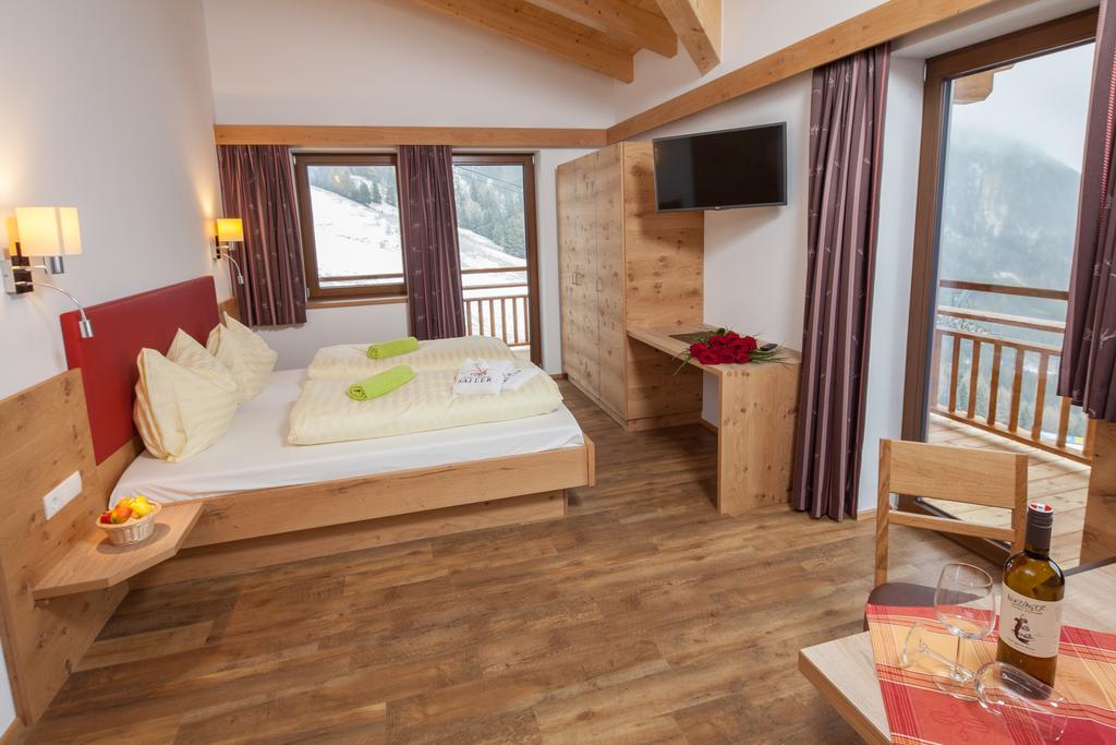 Berggasthof Hochzeigerhaus Jerzens Kamer foto